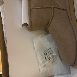 UGG Classic Mini 2 Caribou Color